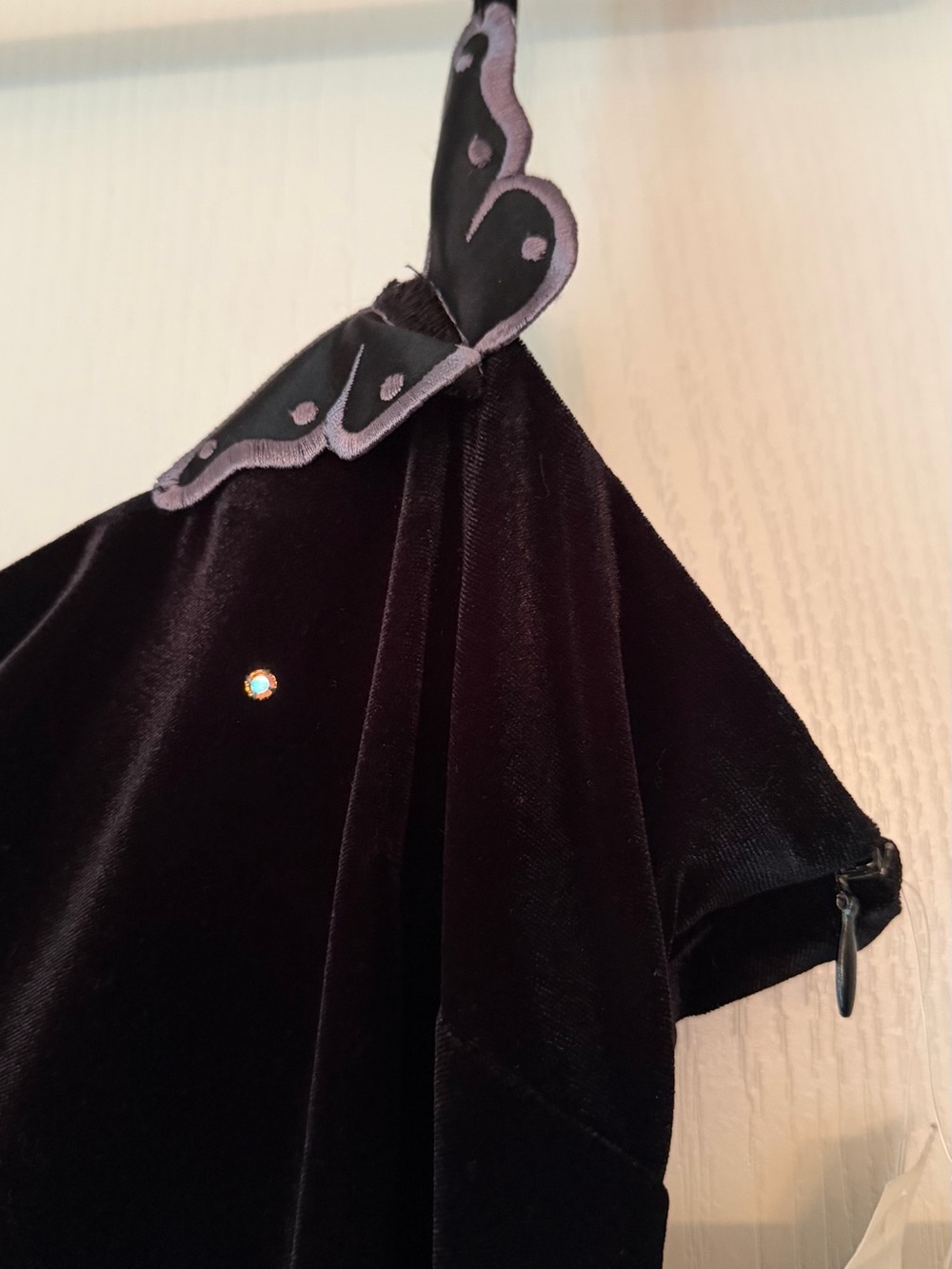 Molly Malloy Black Velvet Dress Butterfly Accent NWT - Picture 4 of 13